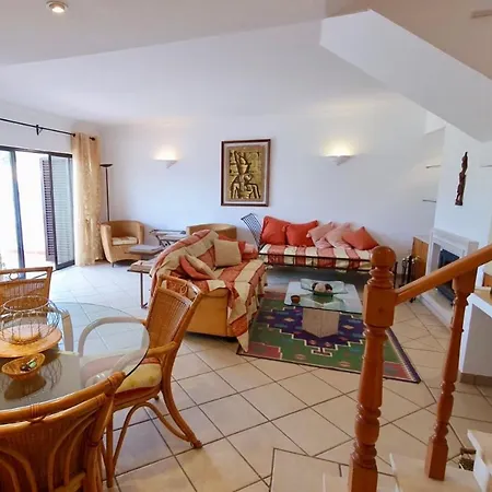 Lovelystay - Alto Dos Calicos 2br House With Garden Vakantiehuis Albufeira